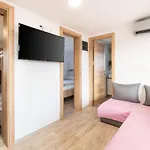 بيت للعطل Mobile Banovi Dvori Iv *