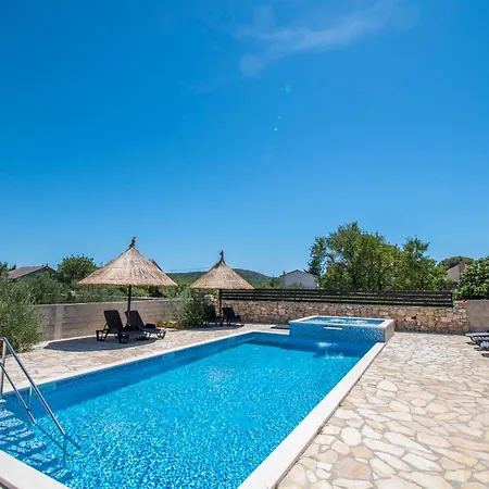 Mobile Banovi Dvori Iv Nyaraló *