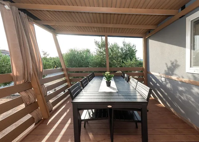 Vakantiehuis Mobile Banovi Dvori Iv