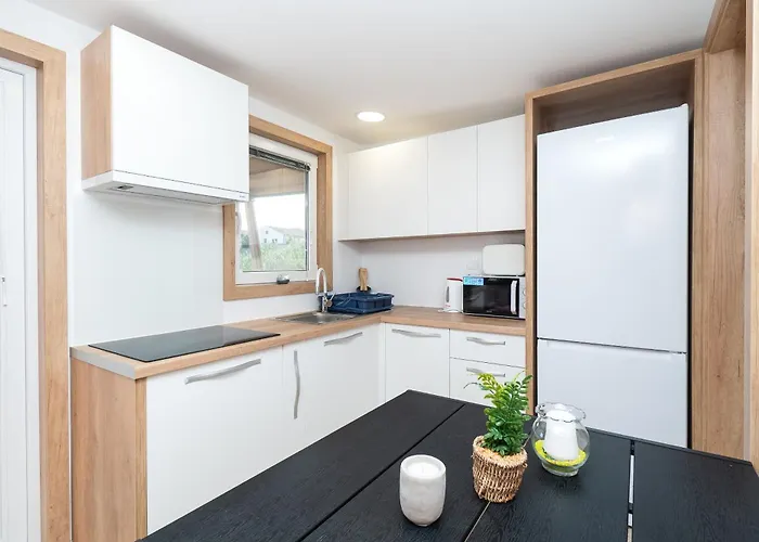 Vakantiehuis Mobile Banovi Dvori Iv