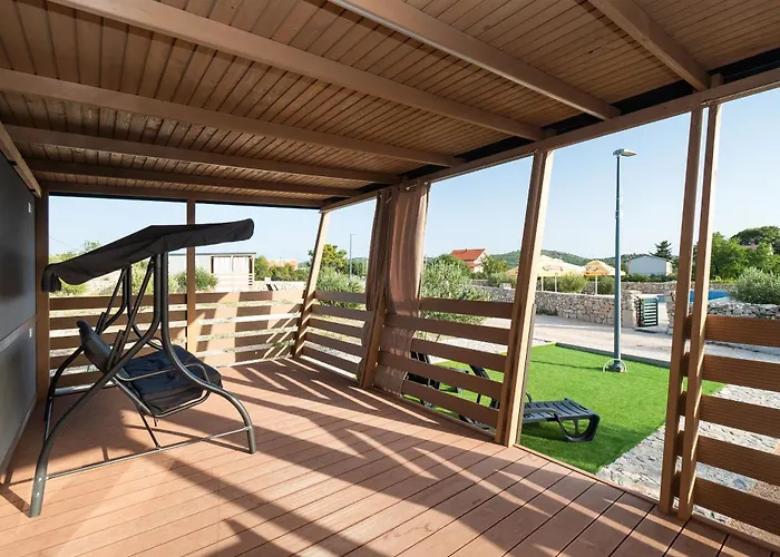 Vakantiehuis Mobile Banovi Dvori Iv