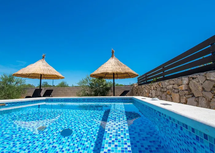 Mobile Banovi Dvori Iv * Tisno